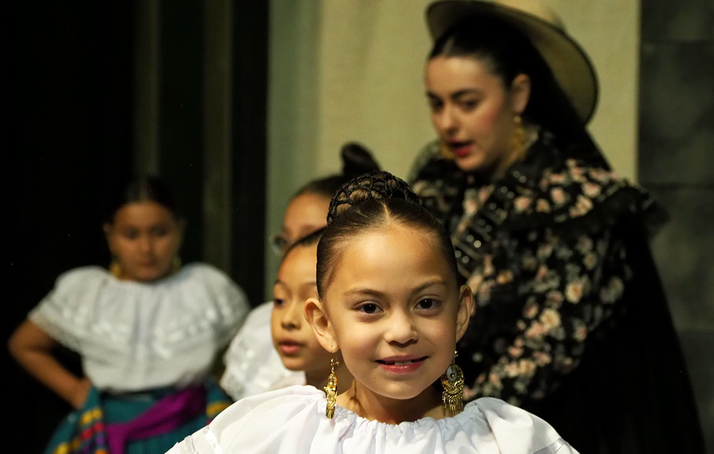 Behind the Stage Al Ritmo de Revolucion 2025